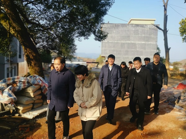 3. 20251226-27邹学校院士调研乡村振兴工作8.jpg